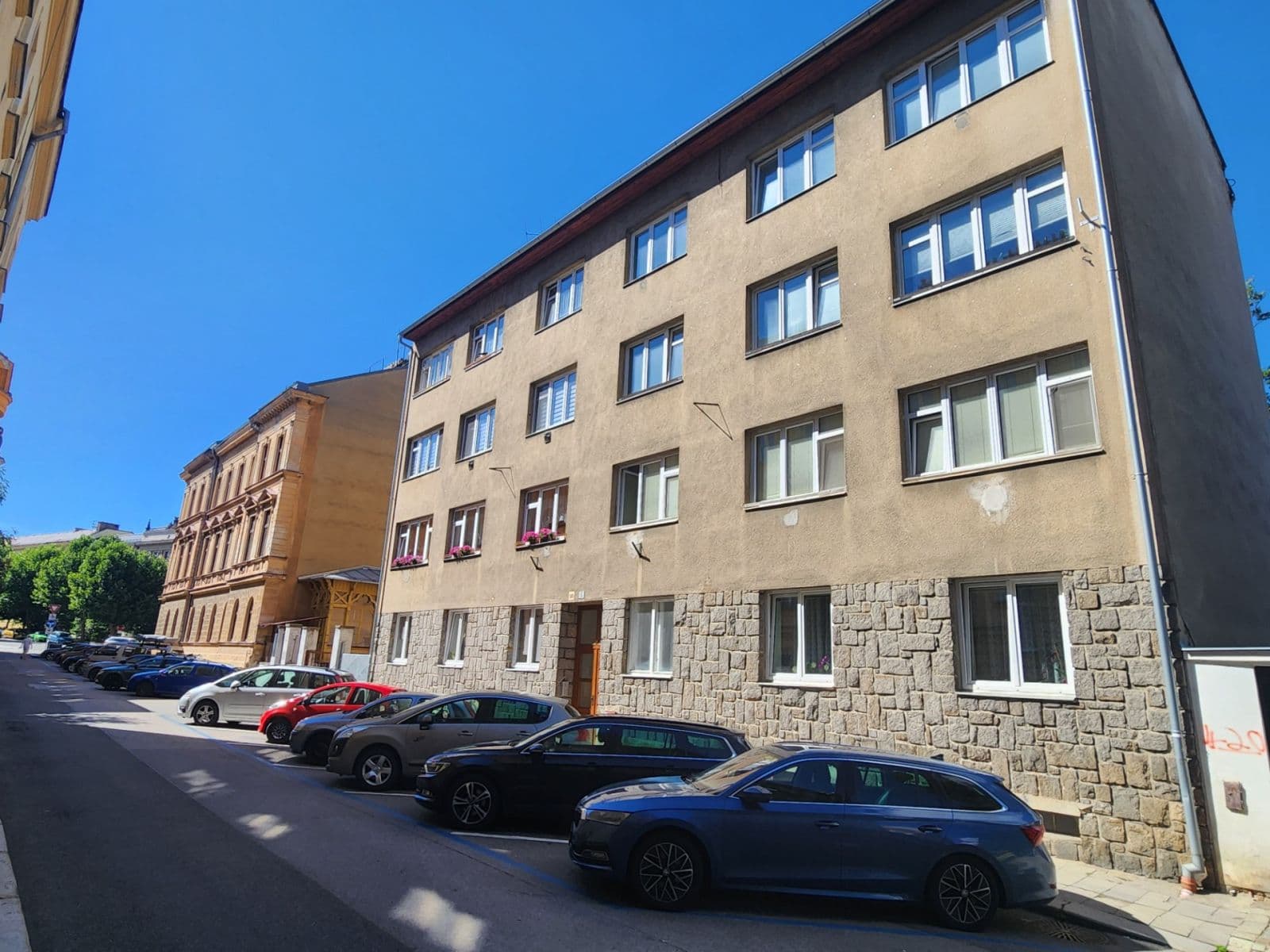 Pronájem bytu 3+1 80 m², Jana Masaryka, Jihlava, Kraj Vysočina Pronájem bytu 3+1 80 m², Jana Masaryka, Jihlava, Kraj Vysočina