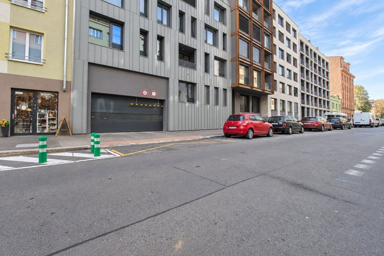Pronájem bytu 2+kk 55 m², Drahobejlova, Praha, Praha Pronájem bytu 2+kk 55 m², Drahobejlova, Praha, Praha