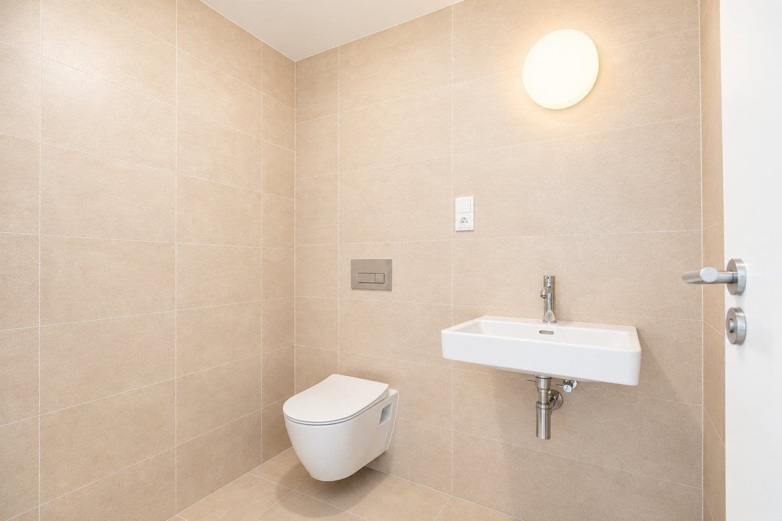 Pronájem bytu 2+kk 55 m², Drahobejlova, Praha, Praha Pronájem bytu 2+kk 55 m², Drahobejlova, Praha, Praha