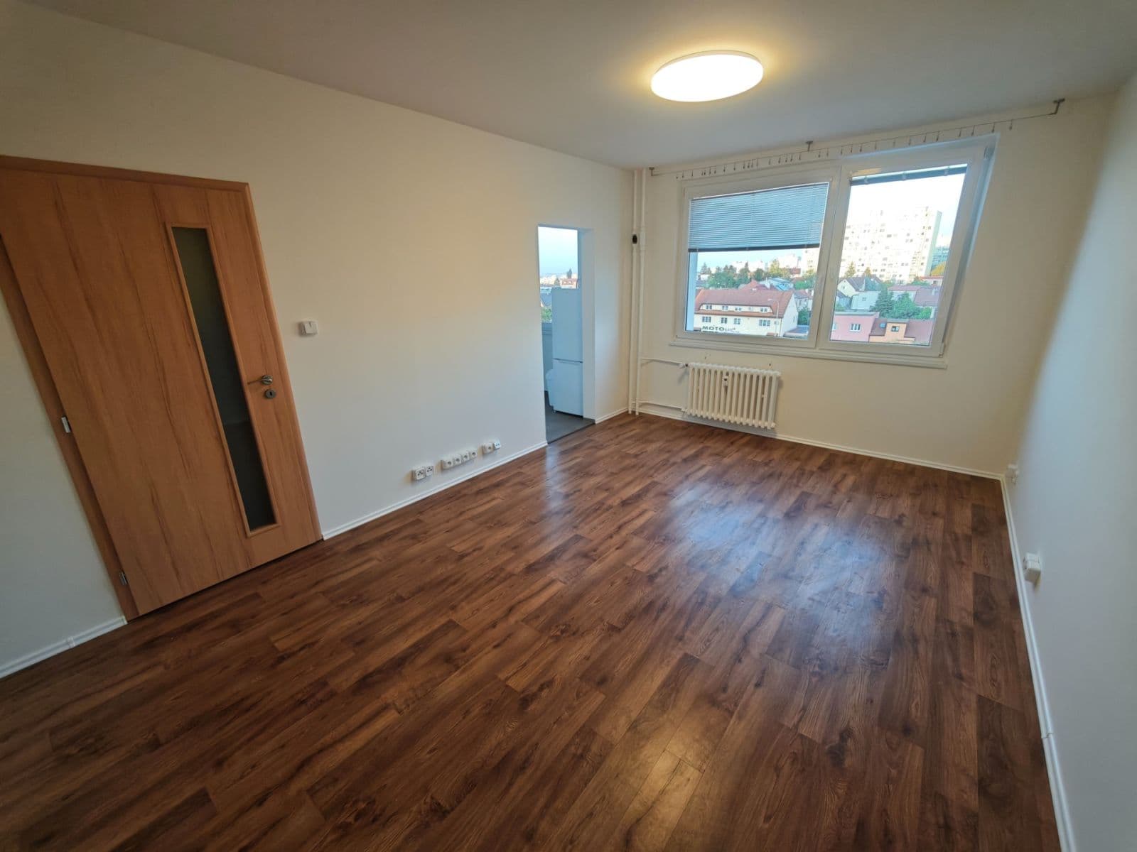 Pronájem bytu 1+kk 30 m², Valentova, Praha, Praha Pronájem bytu 1+kk 30 m², Valentova, Praha, Praha