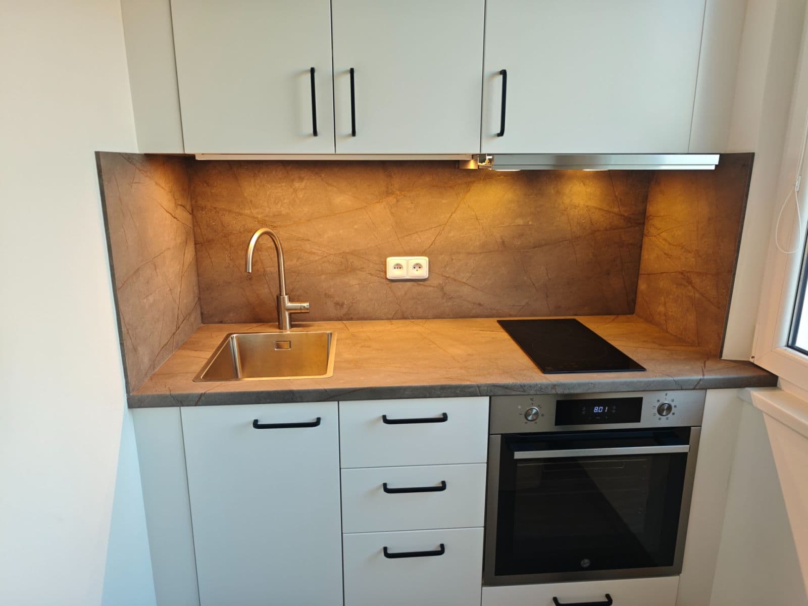 Pronájem bytu 1+kk 30 m², Valentova, Praha, Praha Pronájem bytu 1+kk 30 m², Valentova, Praha, Praha