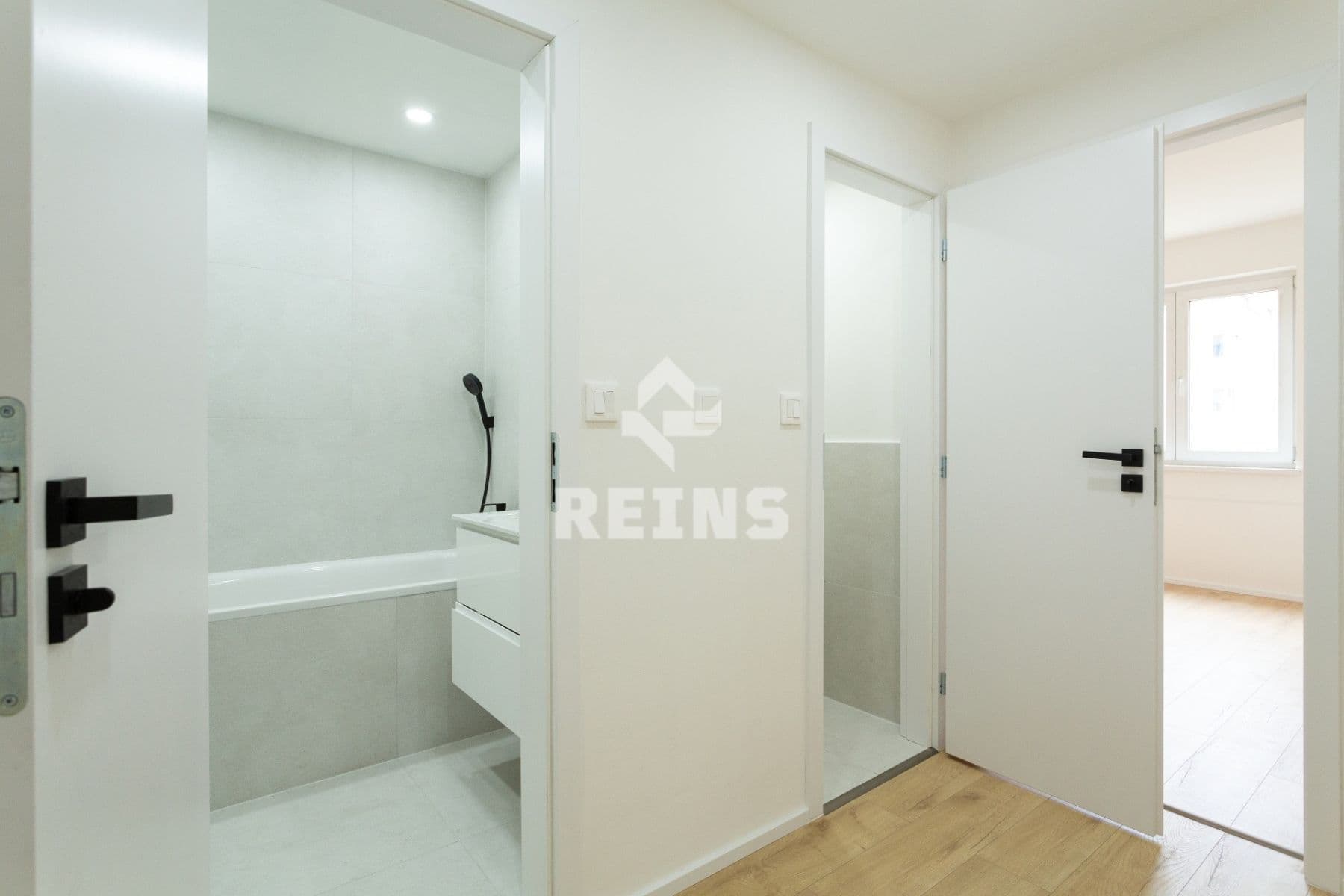 Prodej bytu 3+kk 70 m², Štěchovická, Praha, Praha Prodej bytu 3+kk 70 m², Štěchovická, Praha, Praha