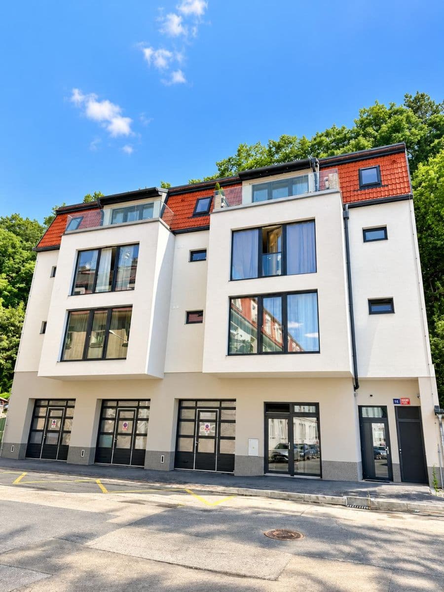 Pronájem bytu 2+kk 45 m², Pod Stárkou, Praha, Praha Pronájem bytu 2+kk 45 m², Pod Stárkou, Praha, Praha