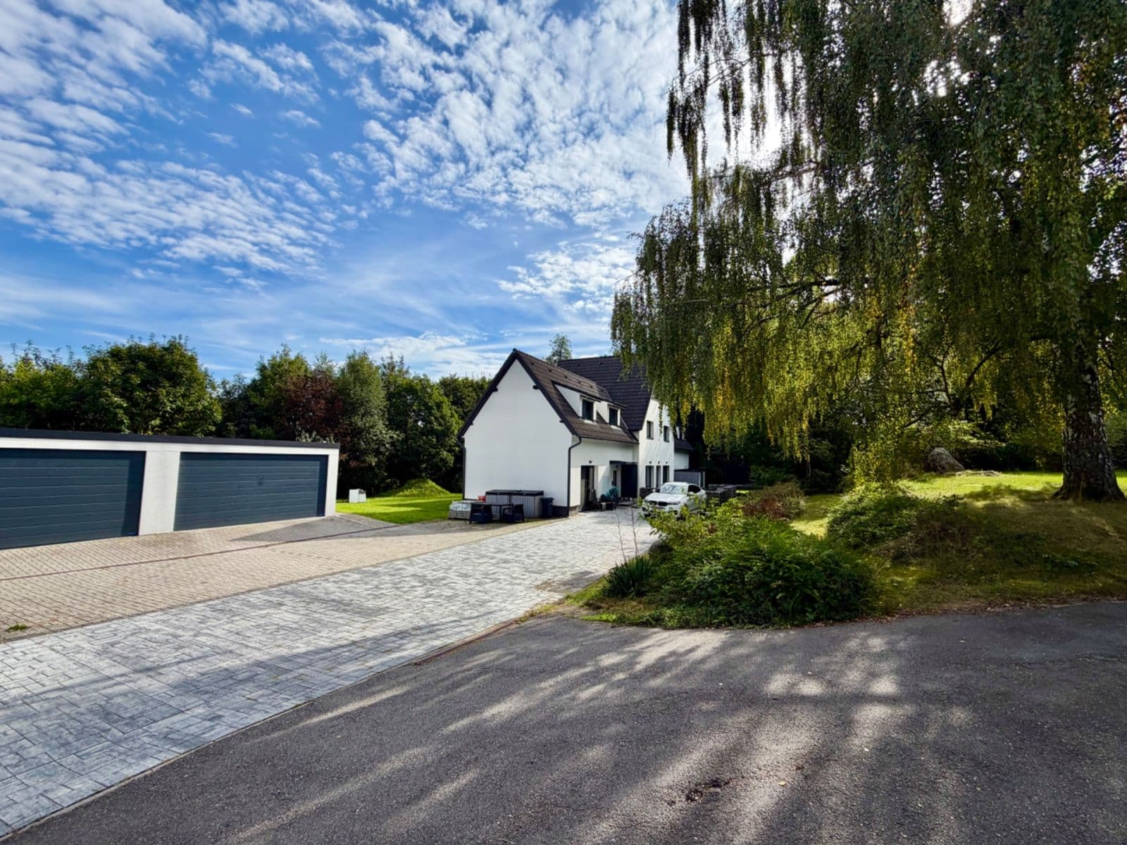 Prodej domu 460 m², pozemek 3.212 m², Na Chmelnici, Týnec nad Sázavou, Středočeský kraj Prodej domu 460 m², pozemek 3.212 m², Na Chmelnici, Týnec nad Sázavou, Středočeský kraj