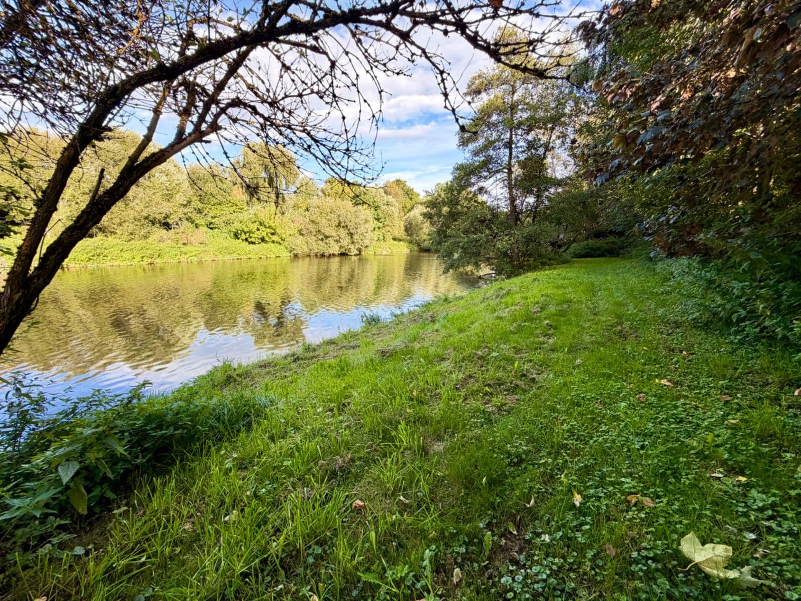 Prodej domu 460 m², pozemek 3.212 m², Na Chmelnici, Týnec nad Sázavou, Středočeský kraj Prodej domu 460 m², pozemek 3.212 m², Na Chmelnici, Týnec nad Sázavou, Středočeský kraj