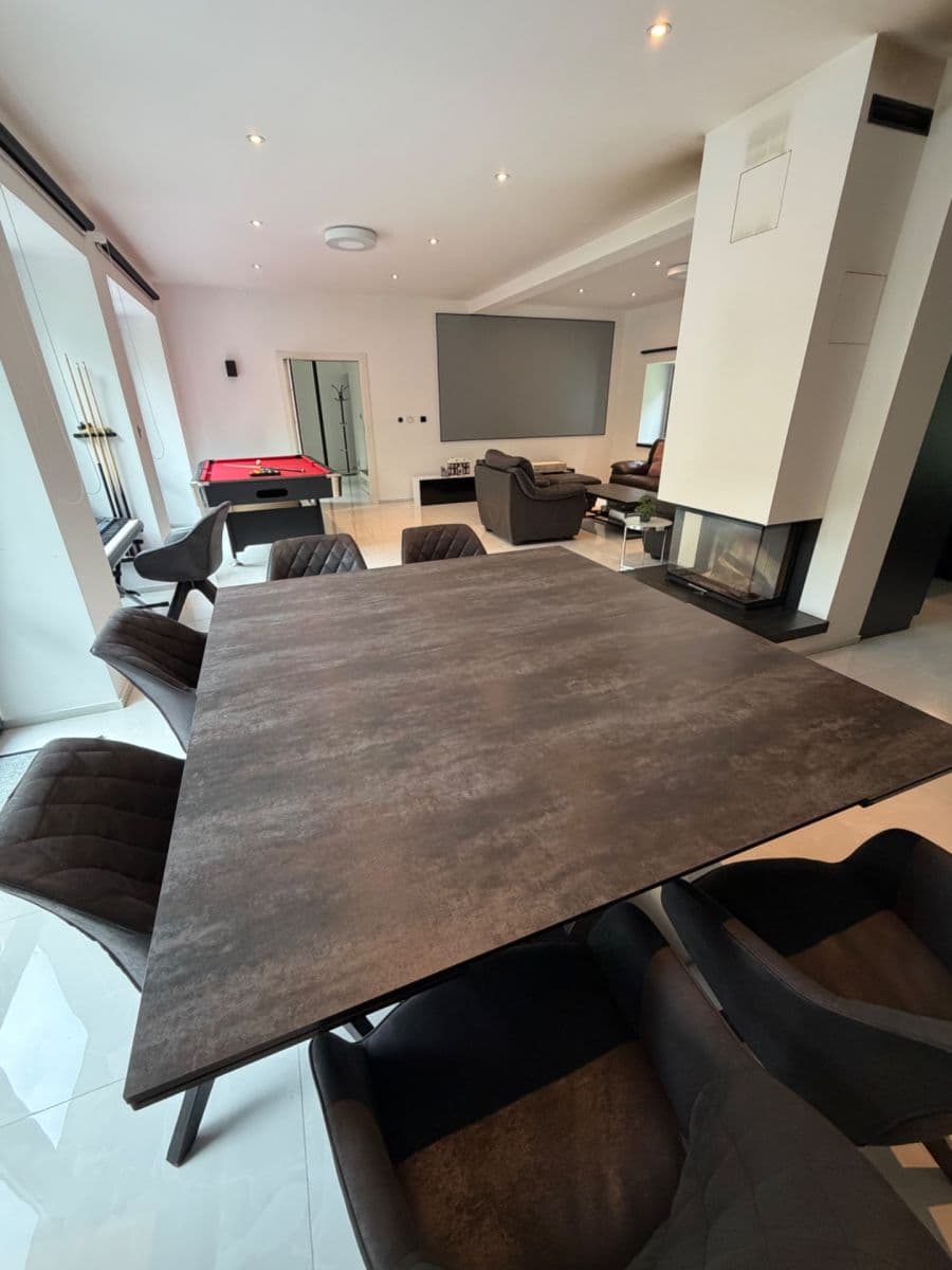 Prodej domu 460 m², pozemek 3.212 m², Na Chmelnici, Týnec nad Sázavou, Středočeský kraj Prodej domu 460 m², pozemek 3.212 m², Na Chmelnici, Týnec nad Sázavou, Středočeský kraj