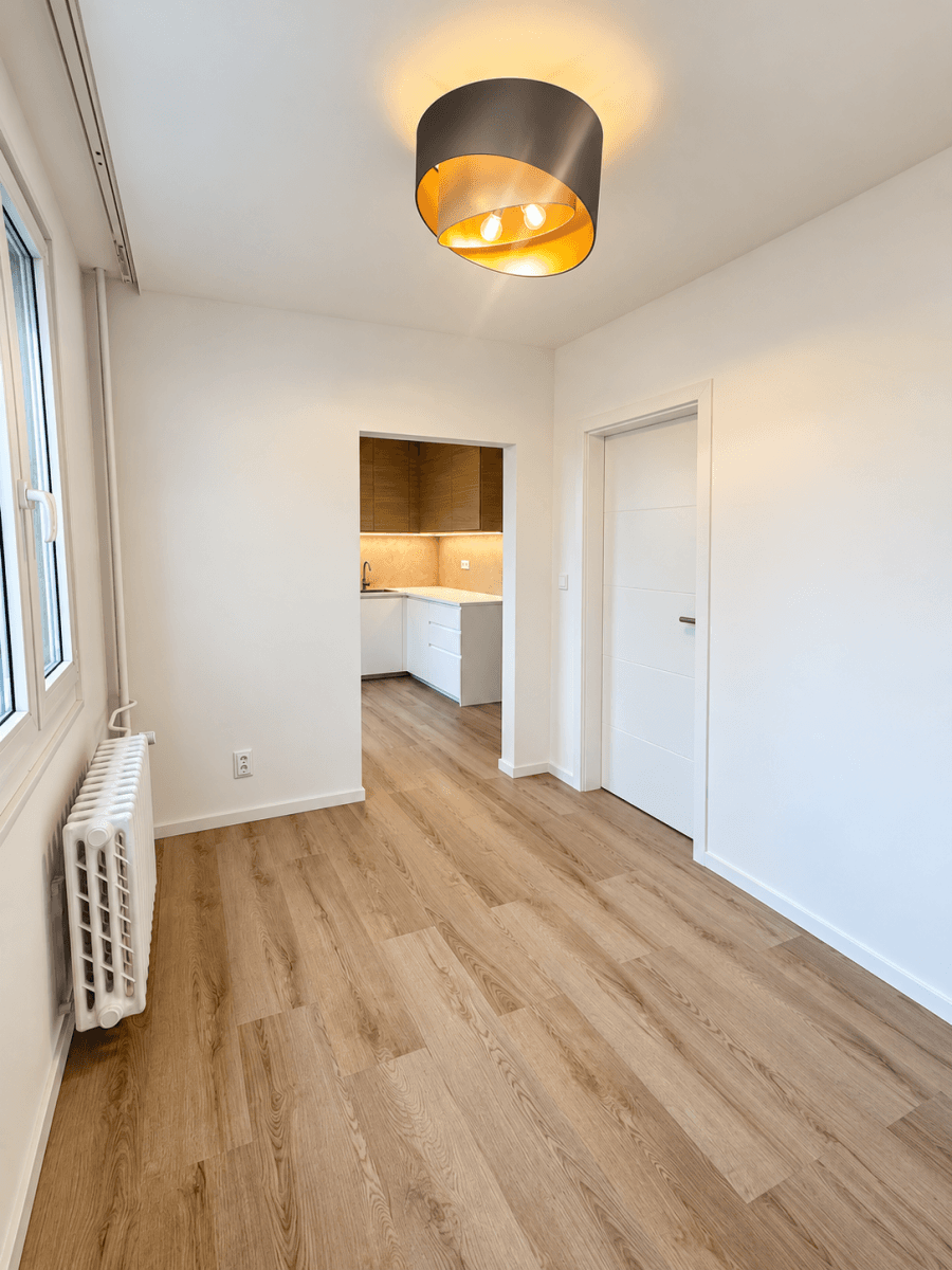 Prodej bytu 2+kk 35 m², Na Výsluní, Neratovice, Středočeský kraj Prodej bytu 2+kk 35 m², Na Výsluní, Neratovice, Středočeský kraj