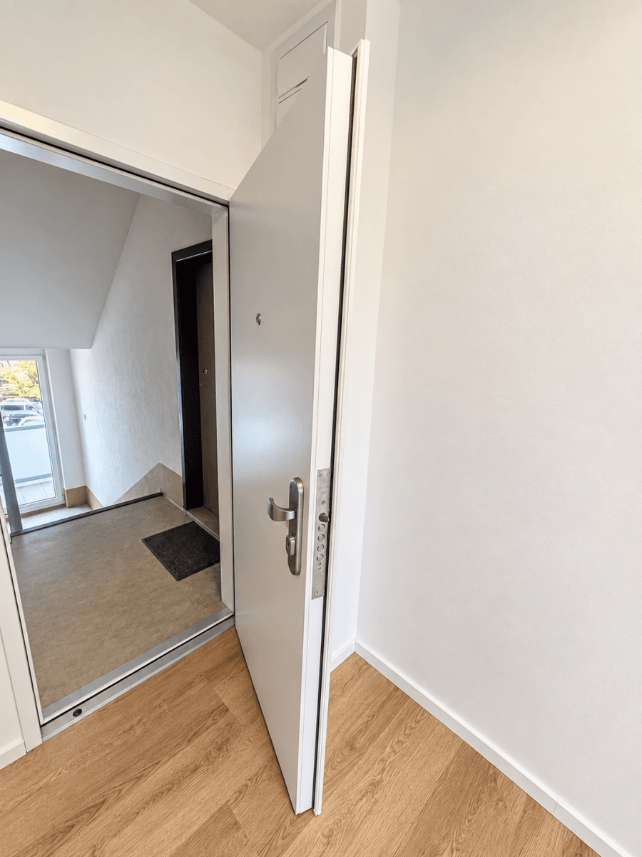 Prodej bytu 2+kk 35 m², Na Výsluní, Neratovice, Středočeský kraj Prodej bytu 2+kk 35 m², Na Výsluní, Neratovice, Středočeský kraj