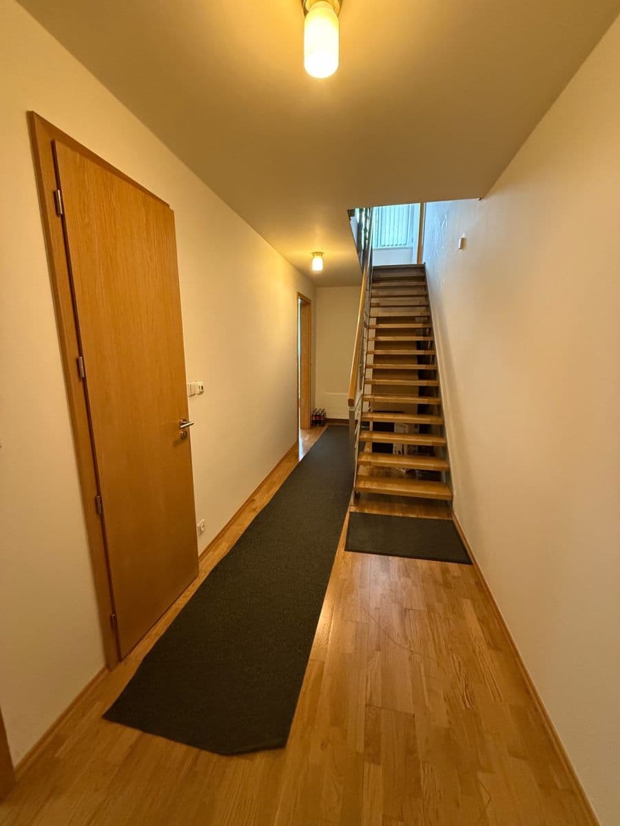 Pronájem kanceláře 140 m², Astlova, Praha, Praha Pronájem kanceláře 140 m², Astlova, Praha, Praha