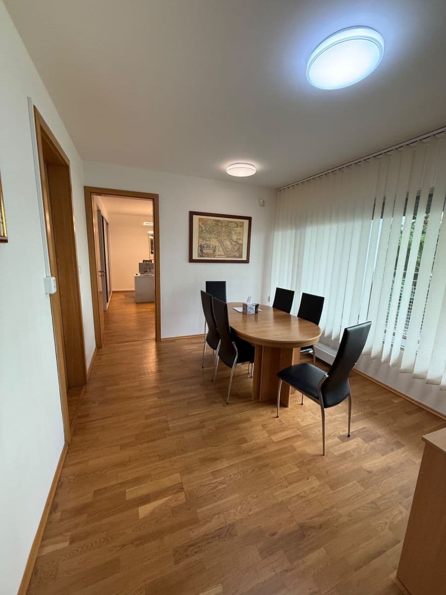 Pronájem kanceláře 140 m², Astlova, Praha, Praha Pronájem kanceláře 140 m², Astlova, Praha, Praha