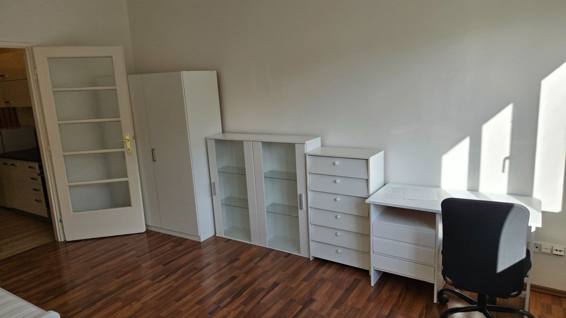 Pronájem bytu 1+kk 30 m², Vrchlického, Praha, Praha Pronájem bytu 1+kk 30 m², Vrchlického, Praha, Praha
