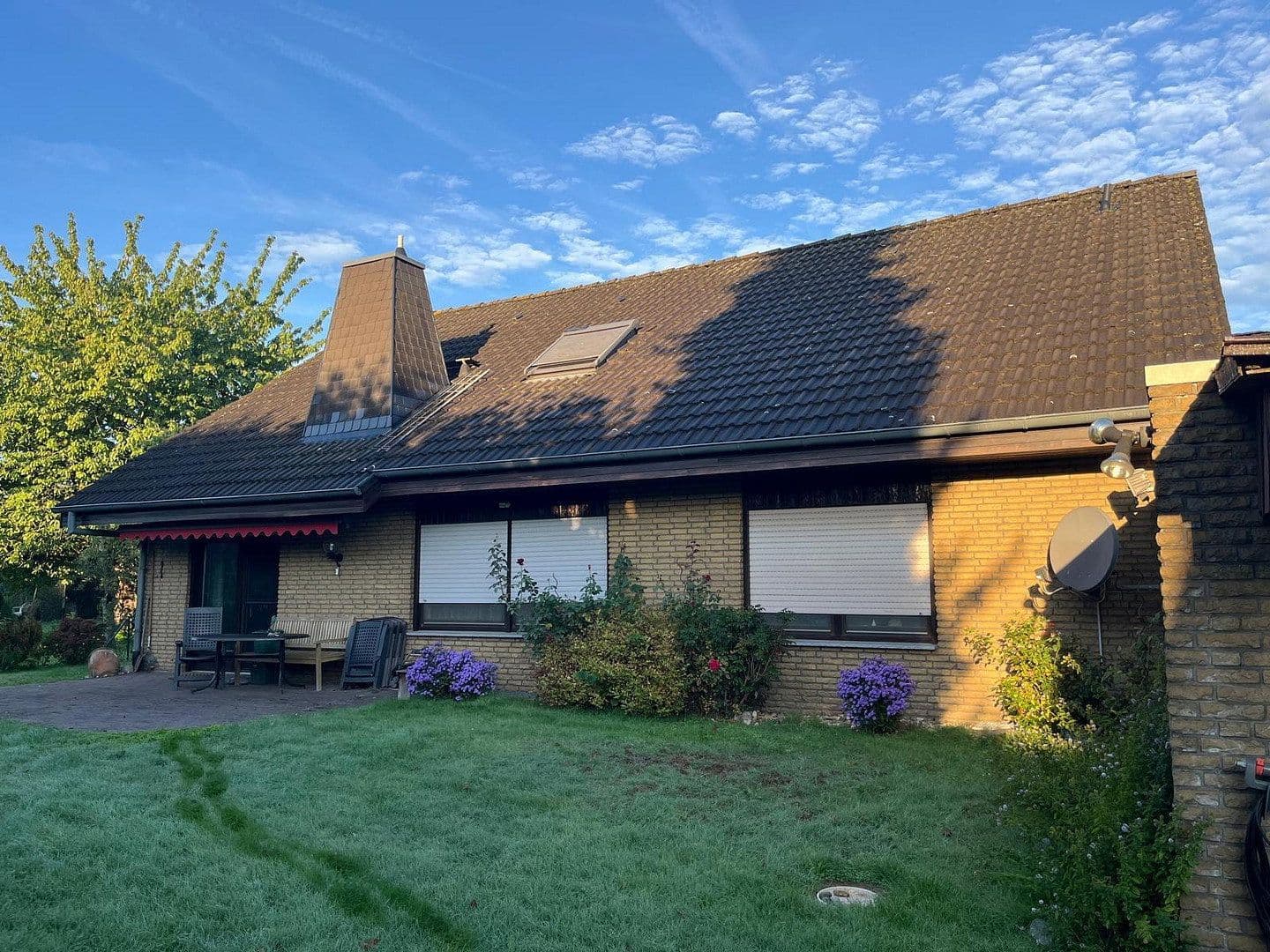Prodej domu 145 m², pozemek 744 m², Marl, Severní Porýní-Vestfálsko Prodej domu 145 m², pozemek 744 m², Marl, Severní Porýní-Vestfálsko