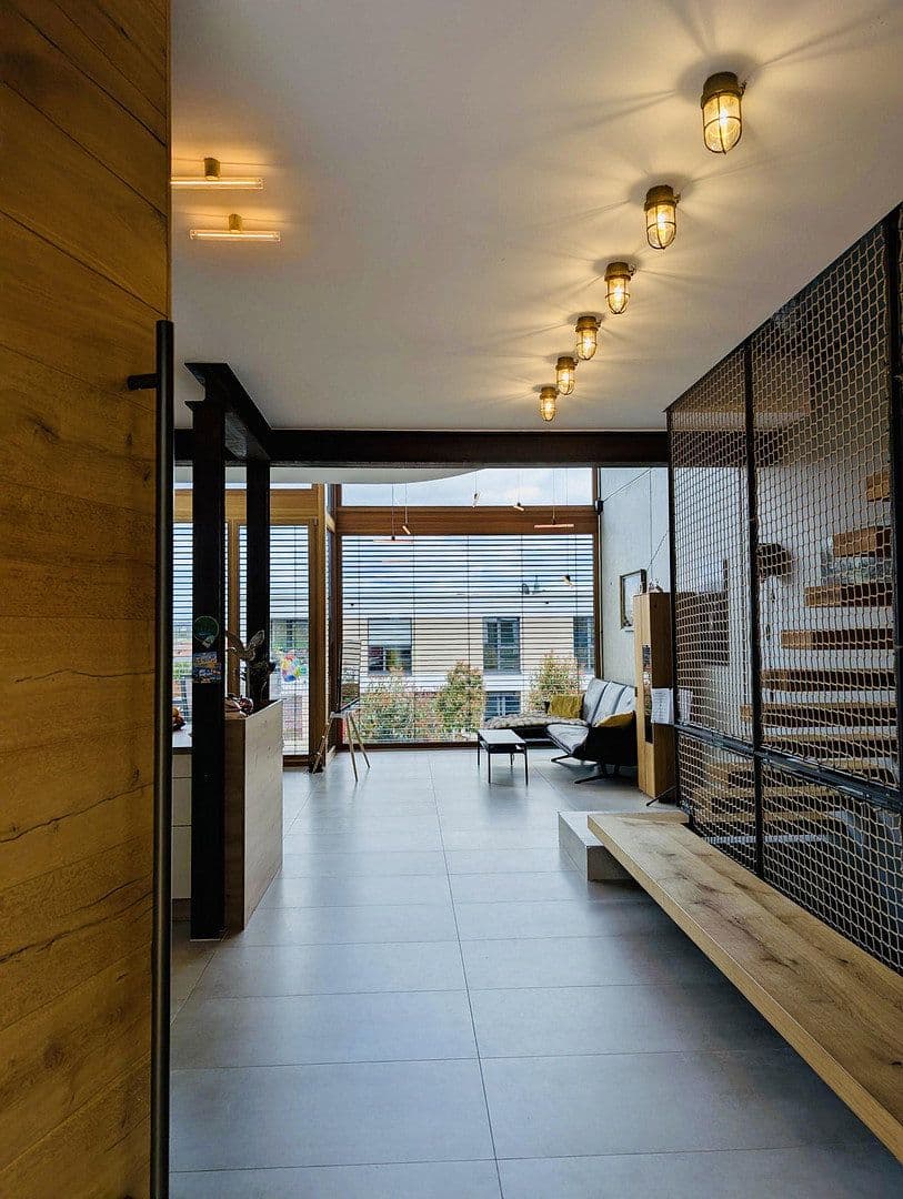 Prodej domu 240 m², pozemek 410 m², Saarbrücken, Země Sársko Prodej domu 240 m², pozemek 410 m², Saarbrücken, Země Sársko