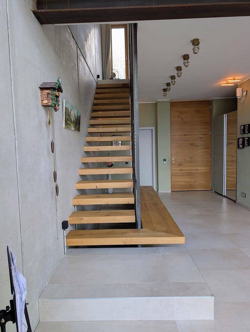 Prodej domu 240 m², pozemek 410 m², Saarbrücken, Země Sársko Prodej domu 240 m², pozemek 410 m², Saarbrücken, Země Sársko