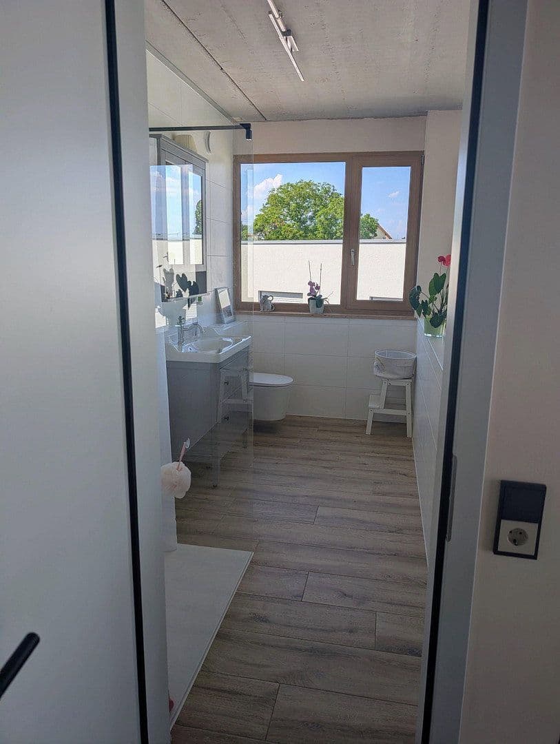 Prodej domu 240 m², pozemek 410 m², Saarbrücken, Země Sársko Prodej domu 240 m², pozemek 410 m², Saarbrücken, Země Sársko