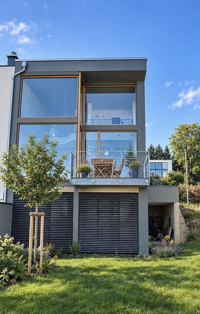 Prodej domu 240 m², pozemek 410 m², Saarbrücken, Země Sársko Prodej domu 240 m², pozemek 410 m², Saarbrücken, Země Sársko