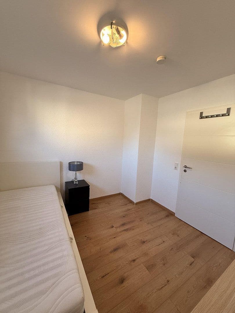 Pronájem bytu 75 m², Büchertstr. 3, Sandhausen, Bádensko-Württembersko Pronájem bytu 75 m², Büchertstr. 3, Sandhausen, Bádensko-Württembersko