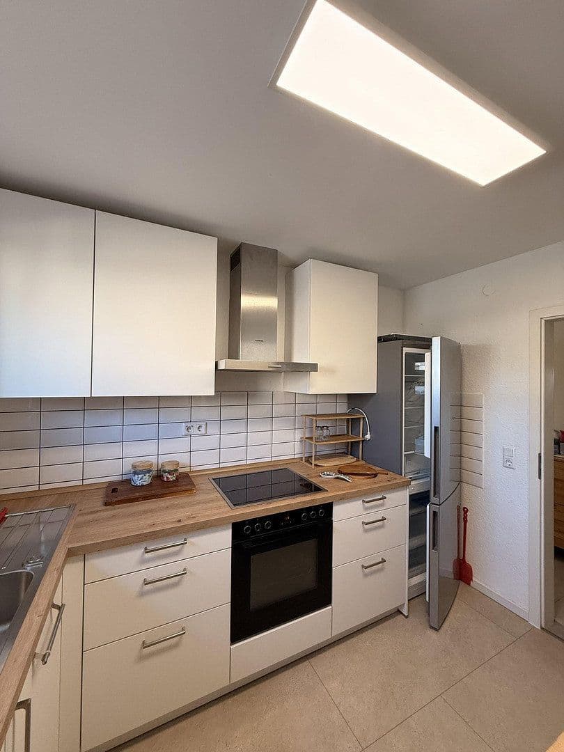 Pronájem bytu 75 m², Büchertstr. 3, Sandhausen, Bádensko-Württembersko Pronájem bytu 75 m², Büchertstr. 3, Sandhausen, Bádensko-Württembersko