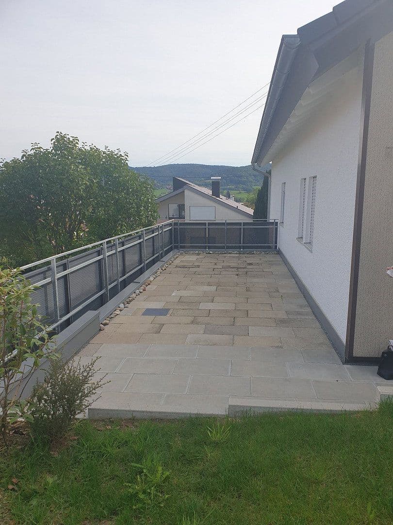 Pronájem bytu 4+1 103 m², Rudersberg, Bádensko-Württembersko Pronájem bytu 4+1 103 m², Rudersberg, Bádensko-Württembersko