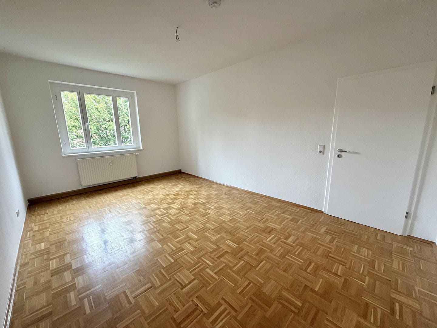 Pronájem bytu 2+1 61 m², Am Anger 4, Dresden, Sasko Pronájem bytu 2+1 61 m², Am Anger 4, Dresden, Sasko