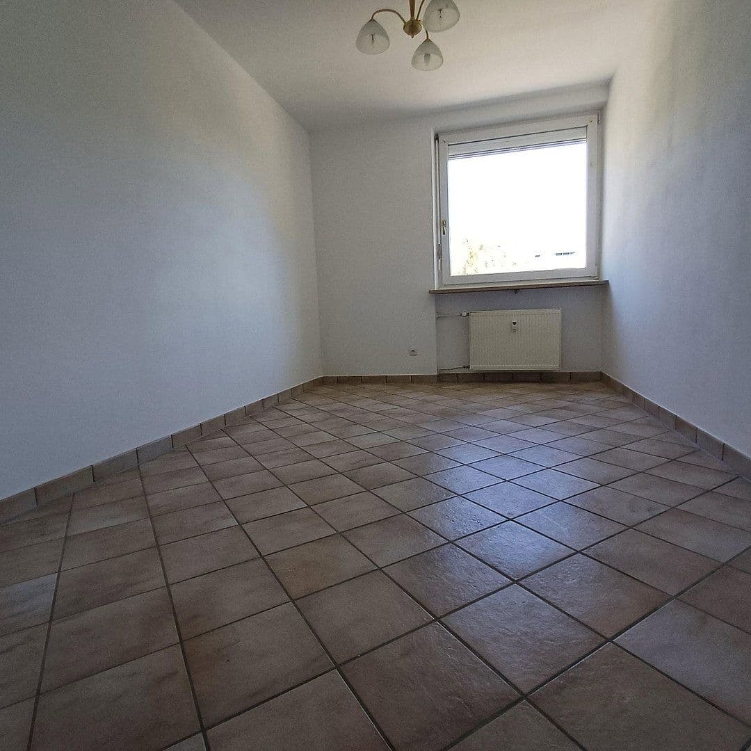 Pronájem bytu 3+1 74 m², Heinrich-Buz-Weg 6, München, Bavorsko Pronájem bytu 3+1 74 m², Heinrich-Buz-Weg 6, München, Bavorsko