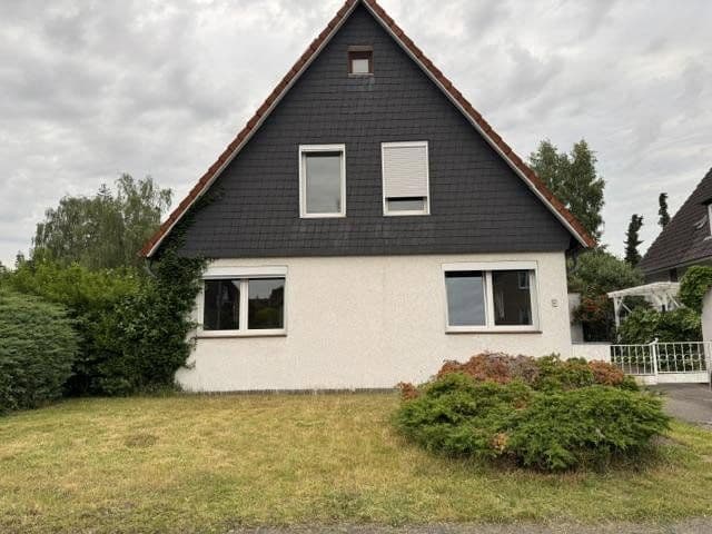 Prodej domu 208 m², pozemek 829 m², Lübeck, Šlesvicko-Holštýnsko Prodej domu 208 m², pozemek 829 m², Lübeck, Šlesvicko-Holštýnsko