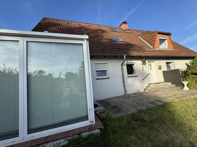 Prodej domu 208 m², pozemek 829 m², Lübeck, Šlesvicko-Holštýnsko Prodej domu 208 m², pozemek 829 m², Lübeck, Šlesvicko-Holštýnsko