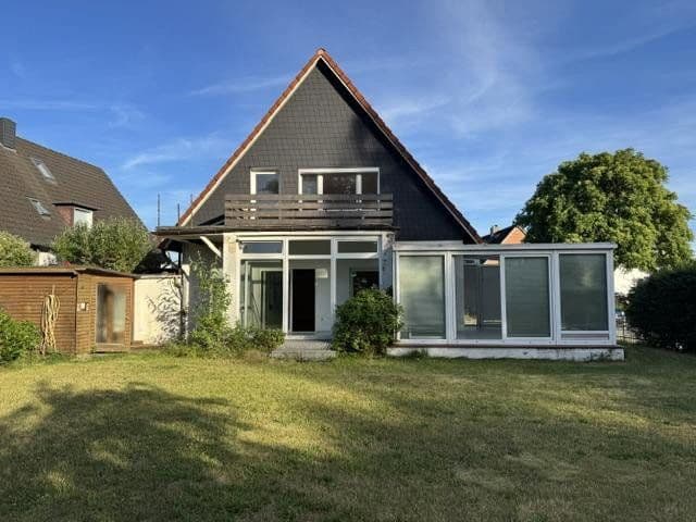 Prodej domu 208 m², pozemek 829 m², Lübeck, Šlesvicko-Holštýnsko Prodej domu 208 m², pozemek 829 m², Lübeck, Šlesvicko-Holštýnsko