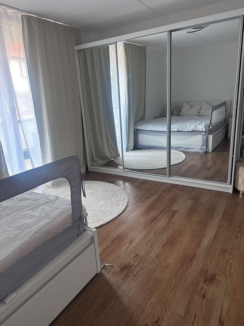 Pronájem bytu 3+1 90 m², Ferdinandstr. 16a, Frankfurt Oder, Braniborsko Pronájem bytu 3+1 90 m², Ferdinandstr. 16a, Frankfurt Oder, Braniborsko