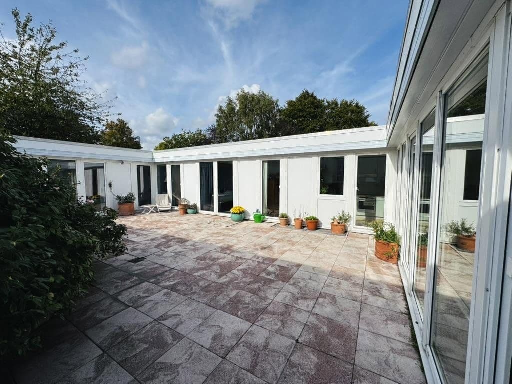 Prodej domu 147 m², pozemek 341 m², Groß Flottbek, Hamburg Prodej domu 147 m², pozemek 341 m², Groß Flottbek, Hamburg