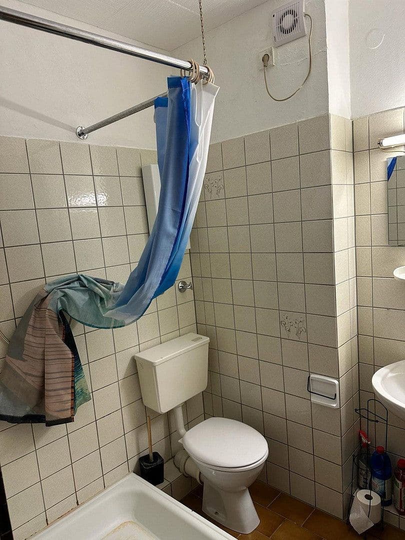 Pronájem bytu 1+1 23 m², Hindemithstraße 13, Gießen, Hessen Pronájem bytu 1+1 23 m², Hindemithstraße 13, Gießen, Hessen