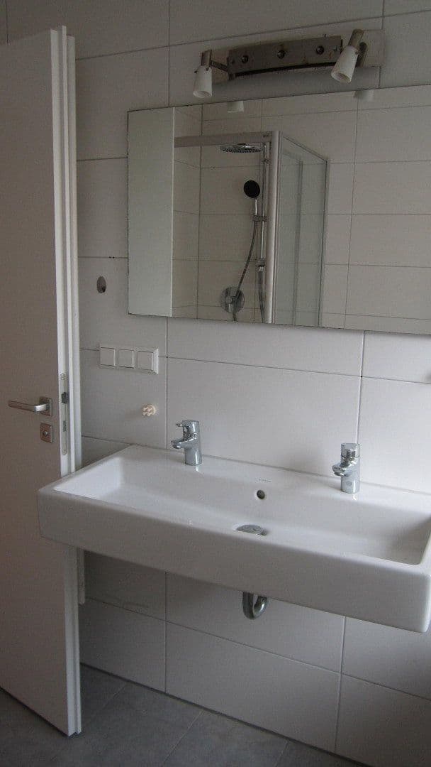 Pronájem bytu 4+kk 130 m², Herrenberg, Bádensko-Württembersko Pronájem bytu 4+kk 130 m², Herrenberg, Bádensko-Württembersko