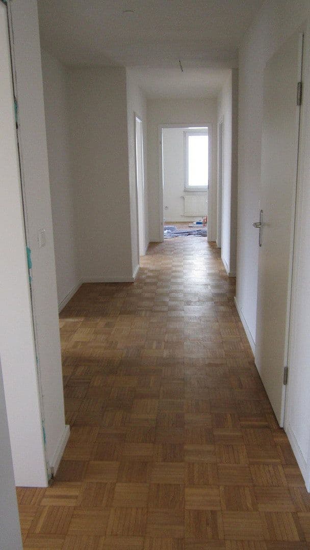 Pronájem bytu 4+kk 130 m², Herrenberg, Bádensko-Württembersko Pronájem bytu 4+kk 130 m², Herrenberg, Bádensko-Württembersko