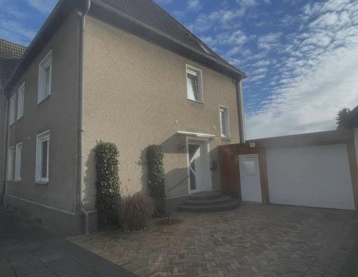 Prodej domu 156 m², pozemek 379 m², Oer-Erkenschwick, Severní Porýní-Vestfálsko Prodej domu 156 m², pozemek 379 m², Oer-Erkenschwick, Severní Porýní-Vestfálsko
