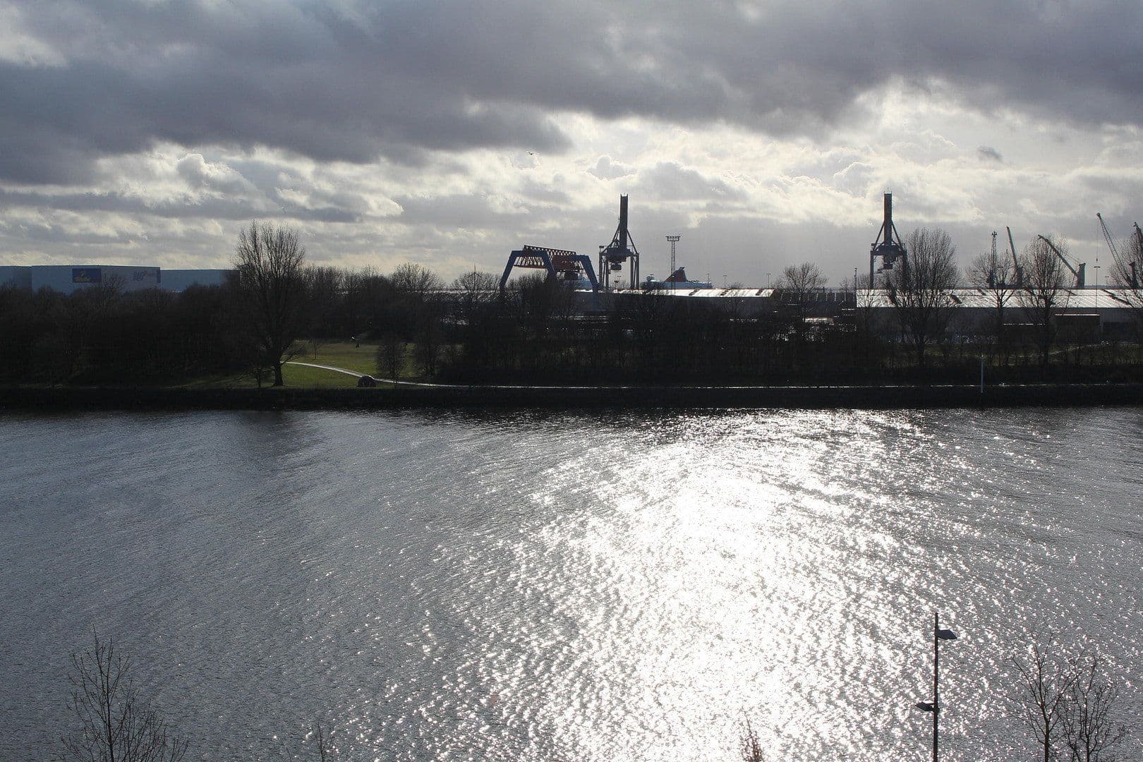 Prodej bytu 3+1 97 m², Schwabensteinstraße 5, Bremen, Bremen Prodej bytu 3+1 97 m², Schwabensteinstraße 5, Bremen, Bremen