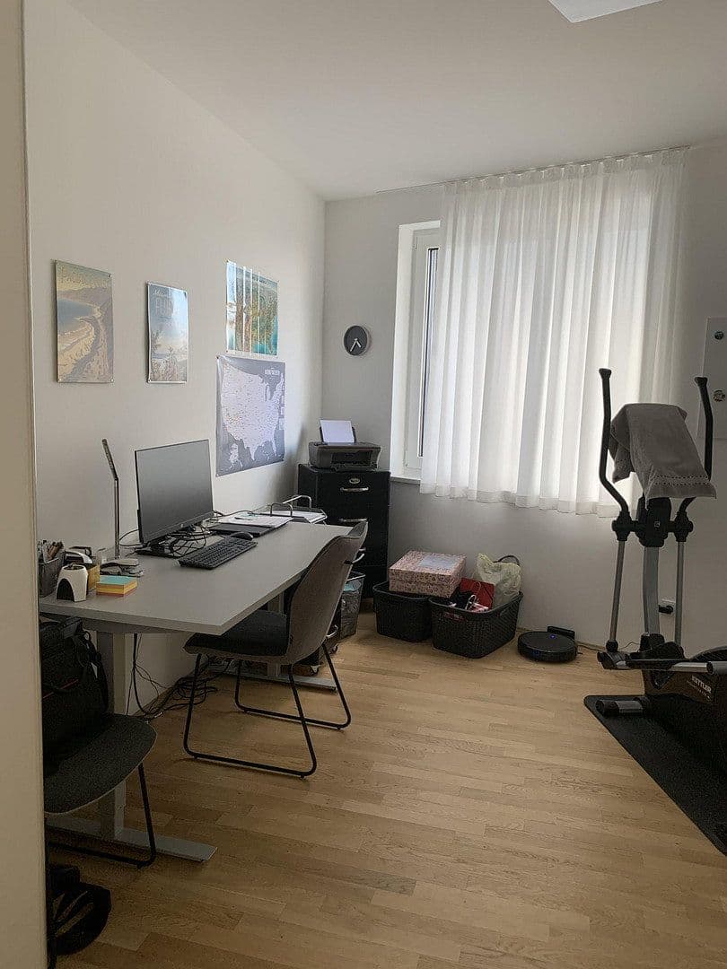 Prodej bytu 3+1 97 m², Schwabensteinstraße 5, Bremen, Bremen Prodej bytu 3+1 97 m², Schwabensteinstraße 5, Bremen, Bremen