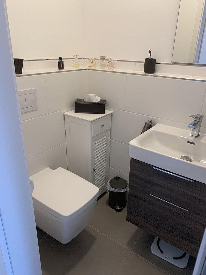 Prodej bytu 3+1 97 m², Schwabensteinstraße 5, Bremen, Bremen Prodej bytu 3+1 97 m², Schwabensteinstraße 5, Bremen, Bremen