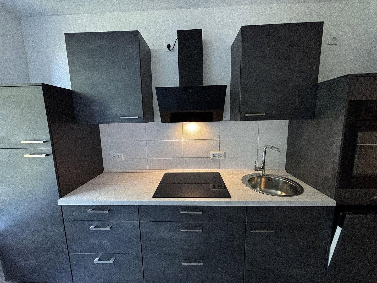 Pronájem bytu 3+1 65 m², Plaußiger Straße 33, Leipzig, Sasko Pronájem bytu 3+1 65 m², Plaußiger Straße 33, Leipzig, Sasko