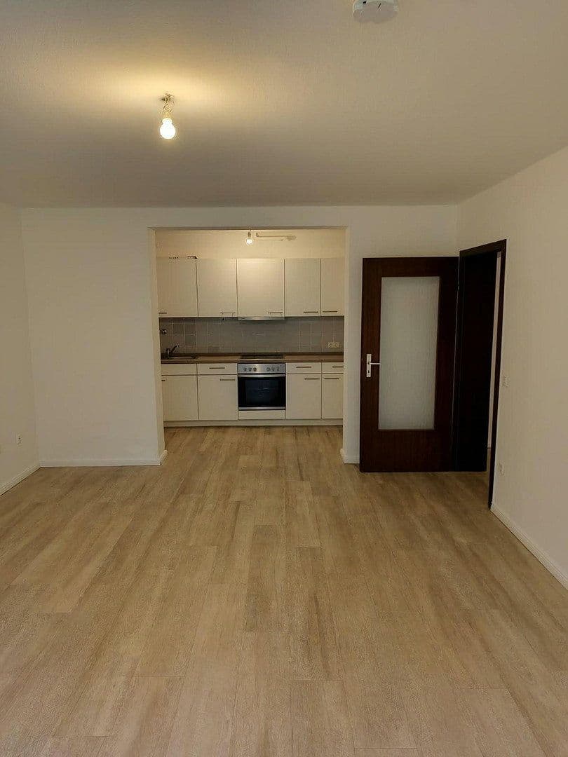 Pronájem bytu 3+1 69 m², Bahnhofstraße 20, Rosengarten, Dolní Sasko Pronájem bytu 3+1 69 m², Bahnhofstraße 20, Rosengarten, Dolní Sasko