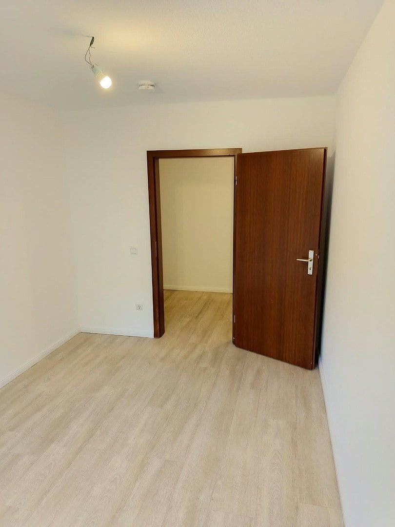 Pronájem bytu 3+1 69 m², Bahnhofstraße 20, Rosengarten, Dolní Sasko Pronájem bytu 3+1 69 m², Bahnhofstraße 20, Rosengarten, Dolní Sasko