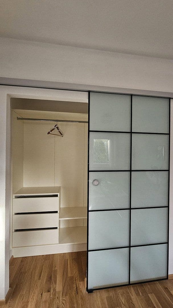 Prodej bytu 3+1 65 m², Forstenrieder Allee 53, München, Bavorsko Prodej bytu 3+1 65 m², Forstenrieder Allee 53, München, Bavorsko