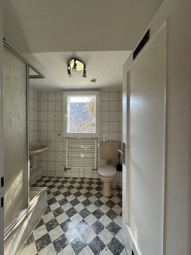 Prodej bytu 3+1 68 m², Lebrechtstrasse 28, Gummersbach, Severní Porýní-Vestfálsko Prodej bytu 3+1 68 m², Lebrechtstrasse 28, Gummersbach, Severní Porýní-Vestfálsko