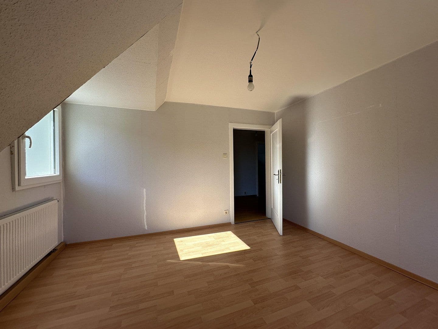 Prodej bytu 3+1 68 m², Lebrechtstrasse 28, Gummersbach, Severní Porýní-Vestfálsko Prodej bytu 3+1 68 m², Lebrechtstrasse 28, Gummersbach, Severní Porýní-Vestfálsko
