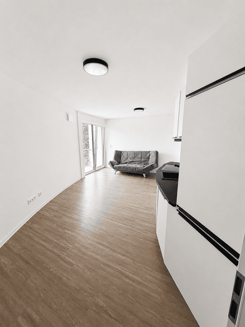 Pronájem bytu 1+1 31 m², Körnerstr 1, Essen, Severní Porýní-Vestfálsko Pronájem bytu 1+1 31 m², Körnerstr 1, Essen, Severní Porýní-Vestfálsko