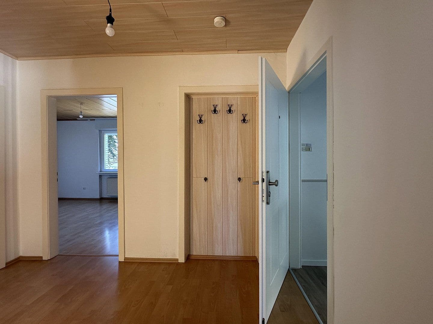 Prodej bytu 5+1 108 m², Lebrechtstrasse 28, Gummersbach, Severní Porýní-Vestfálsko Prodej bytu 5+1 108 m², Lebrechtstrasse 28, Gummersbach, Severní Porýní-Vestfálsko