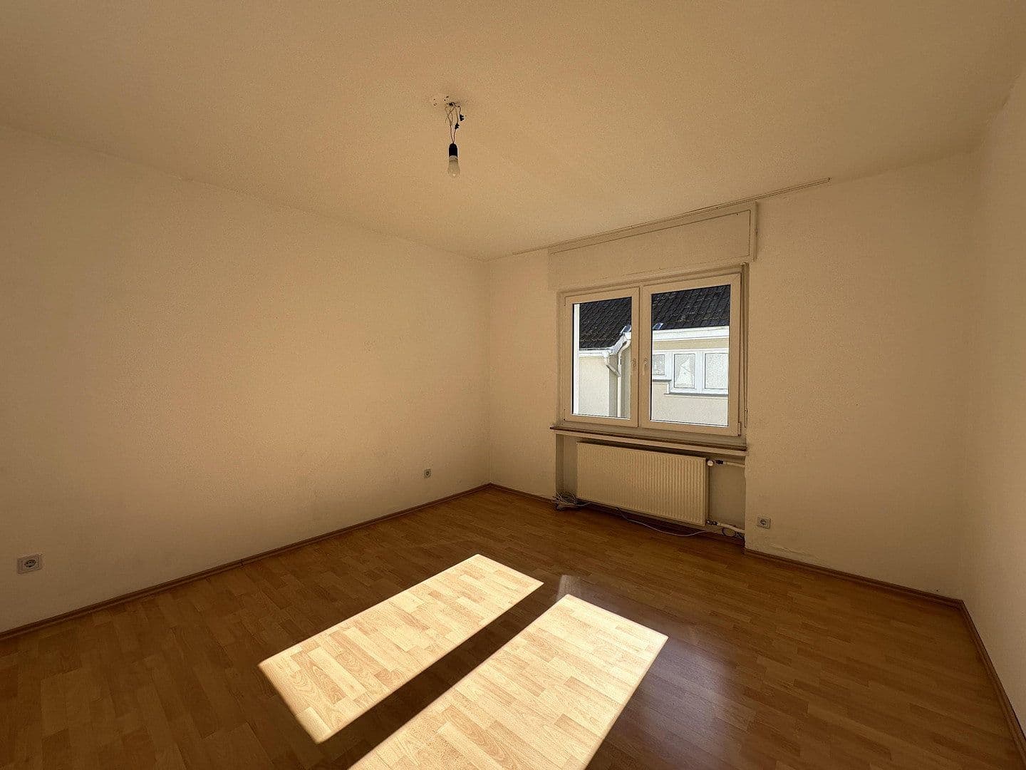 Prodej bytu 5+1 108 m², Lebrechtstrasse 28, Gummersbach, Severní Porýní-Vestfálsko Prodej bytu 5+1 108 m², Lebrechtstrasse 28, Gummersbach, Severní Porýní-Vestfálsko