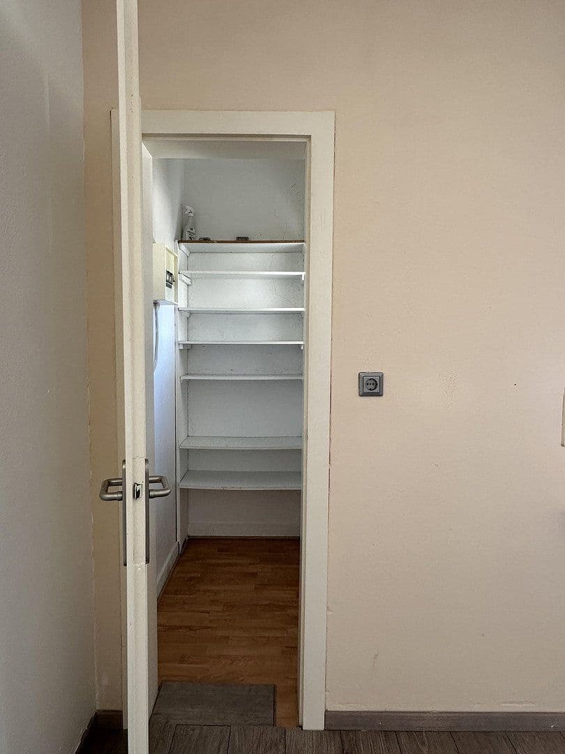 Prodej bytu 5+1 108 m², Lebrechtstrasse 28, Gummersbach, Severní Porýní-Vestfálsko Prodej bytu 5+1 108 m², Lebrechtstrasse 28, Gummersbach, Severní Porýní-Vestfálsko