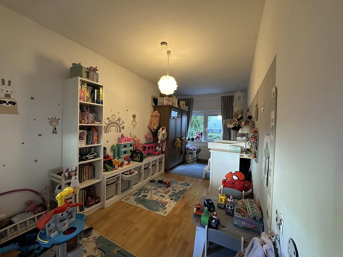 Prodej bytu 4+1 100 m², Lebrechtstrasse 28, Gummersbach, Severní Porýní-Vestfálsko Prodej bytu 4+1 100 m², Lebrechtstrasse 28, Gummersbach, Severní Porýní-Vestfálsko