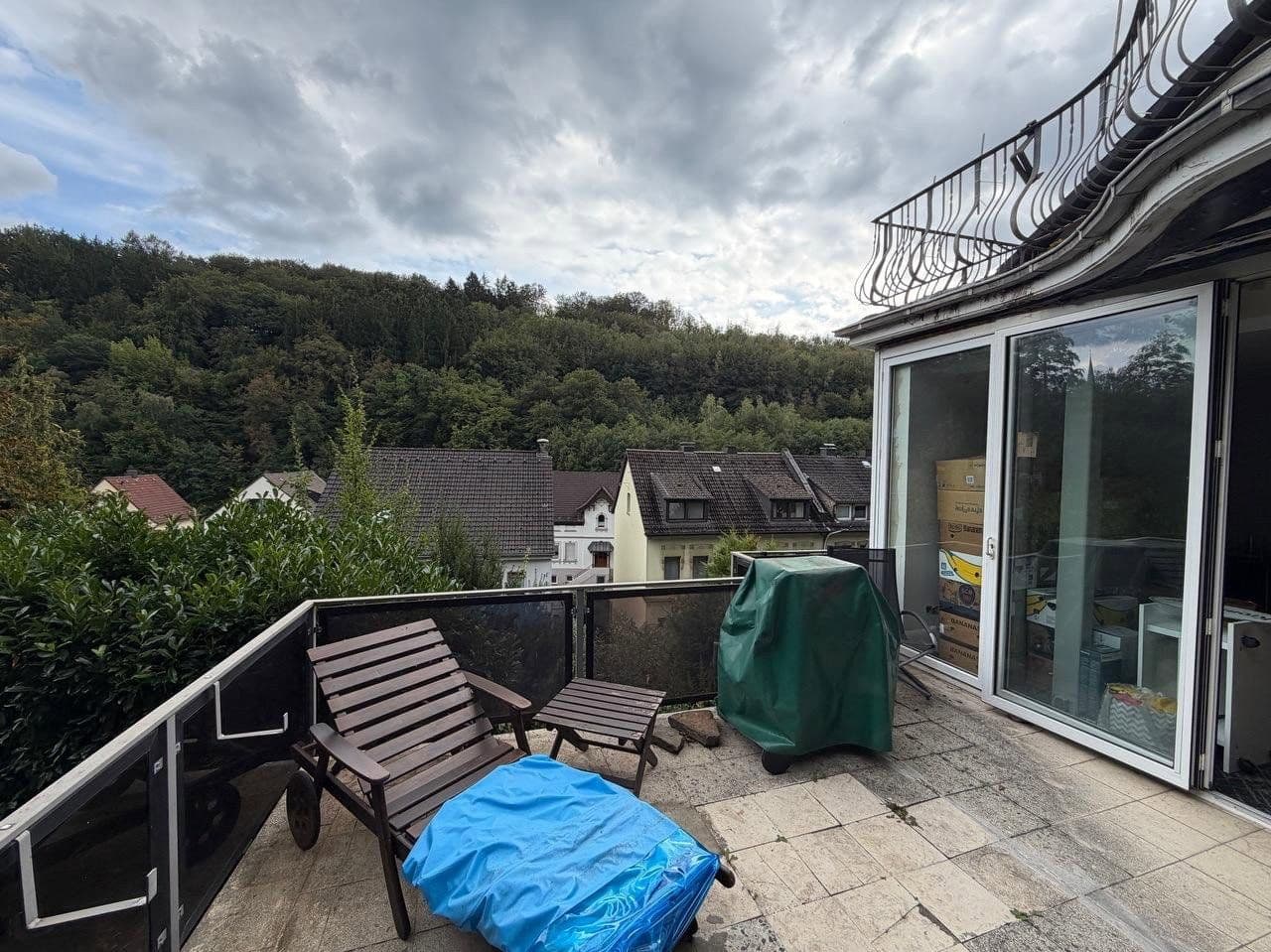 Prodej domu 145 m², pozemek 3.798 m², Hauptstraße 12, Werdohl, Severní Porýní-Vestfálsko Prodej domu 145 m², pozemek 3.798 m², Hauptstraße 12, Werdohl, Severní Porýní-Vestfálsko