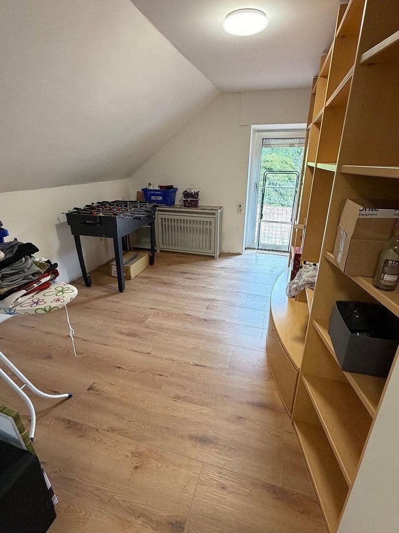 Prodej domu 145 m², pozemek 3.798 m², Hauptstraße 12, Werdohl, Severní Porýní-Vestfálsko Prodej domu 145 m², pozemek 3.798 m², Hauptstraße 12, Werdohl, Severní Porýní-Vestfálsko